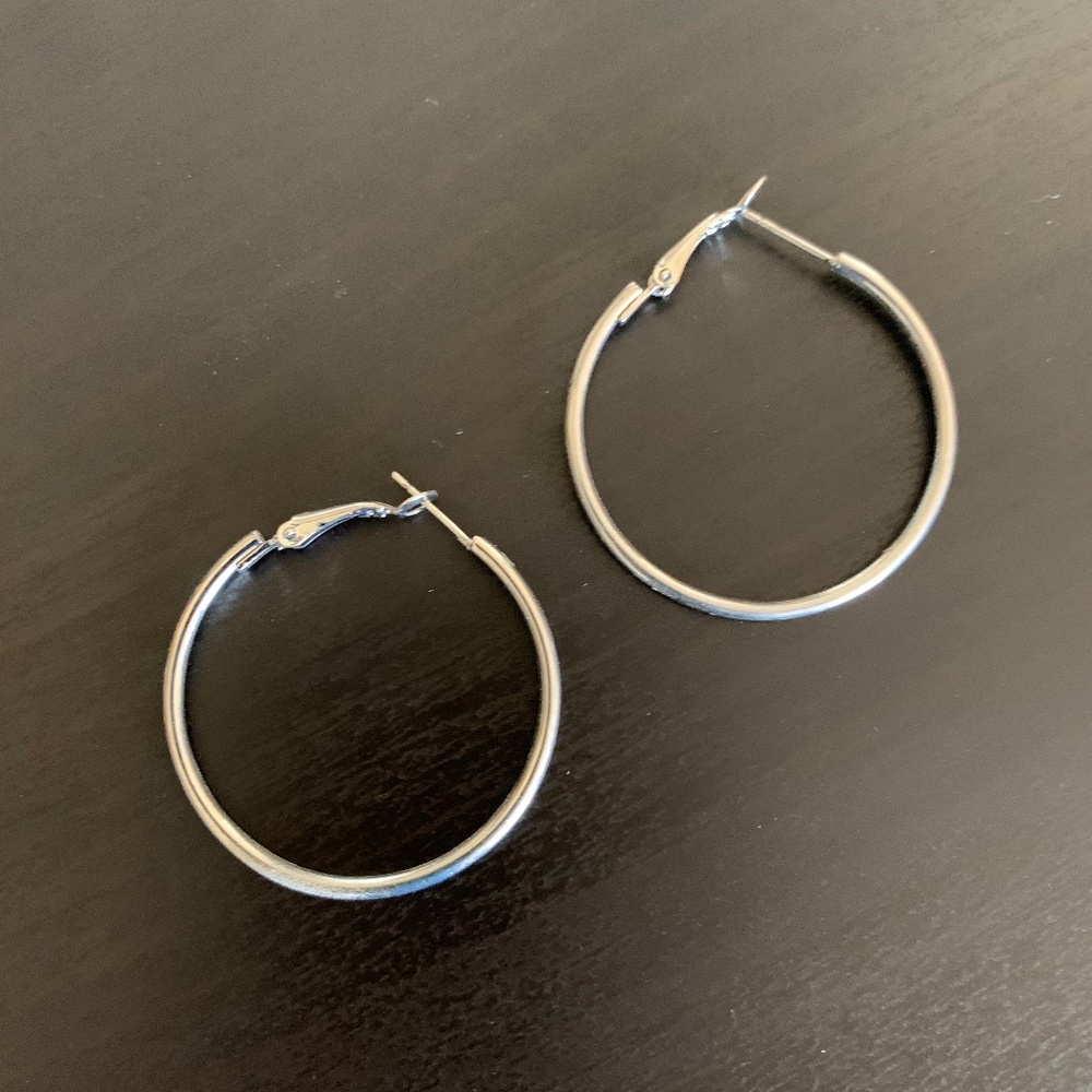 Wantable 1 1/2 Inch Silver Earring Hoops